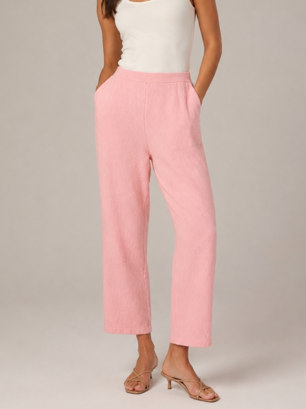 ST. JOHN Vintage Knit Pants Size 10 Pink Cropped Old Monday Pockets Minimal